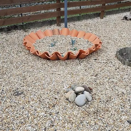 Les Cygnes Noirs Bed & Breakfast Aujac (Charente-Maritime)