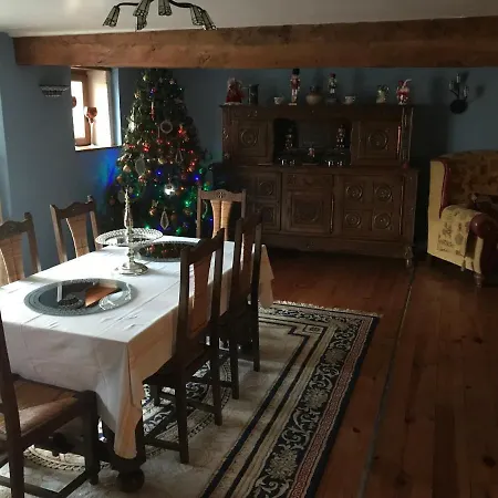 Les Cygnes Noirs Aujac (Charente-Maritime)